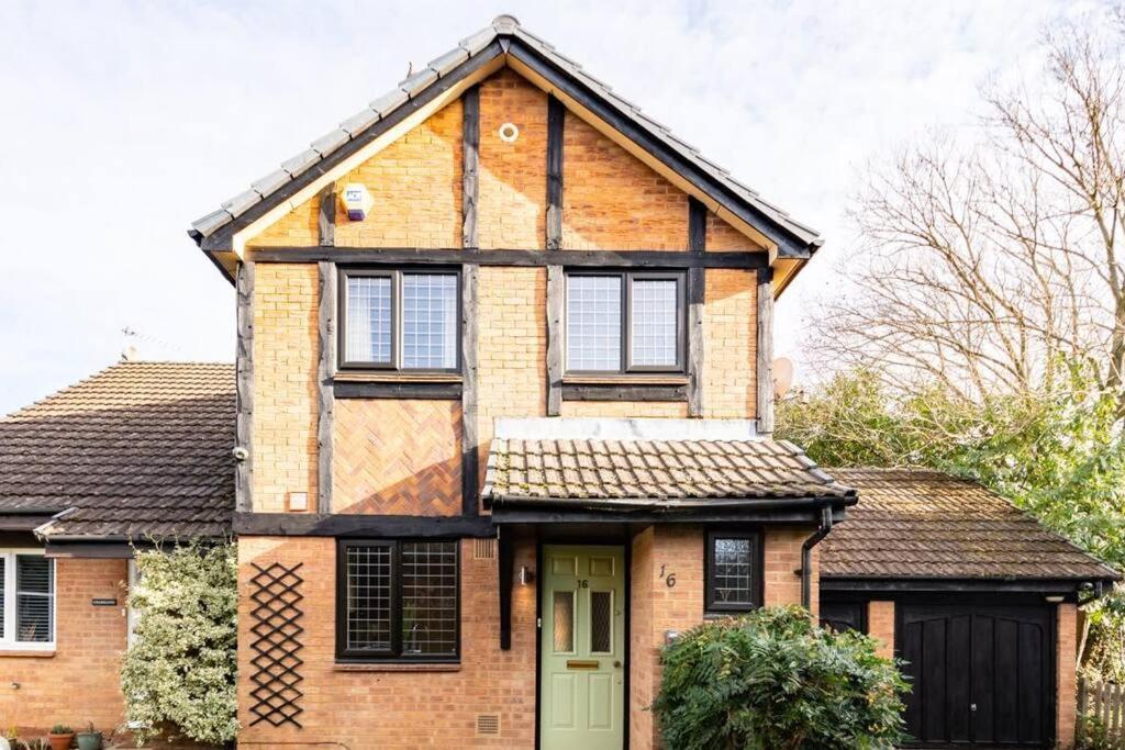 Ratby House - Spacious 3 Bed With Garden & Parking Earley Dış mekan fotoğraf